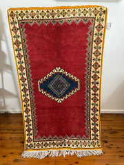 Load image into Gallery viewer, Contemporary Moroccan rug- Moroccan Berber rug - rug in Australia - Chic rug - Handmade Rug - Antique Berber Rug - Multicolor Rug - Old Rug