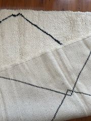 Load image into Gallery viewer, Moroccan Rug - Hand Knotted - Beni Ourain Rug - Custom Size Rug - Berber Rug - Handmade Wool Rug - Moroccan Plain Rug - Contemporary Rug