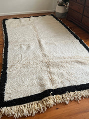 Load image into Gallery viewer, Black and white rug - Checkered Area Rug - Moroccan wool rug - Rugs in Australia - Chic rug - Decorative rug - Antique Berber Rug