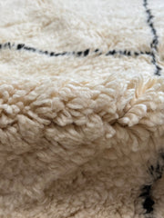 Load image into Gallery viewer, Rug in Australia - Baniourain rug - Moroccan Berber rug - Shaggy Rug - Chic Rug - Long Area Rug - Hallway Rug - Rug in Canada - Antique Rug