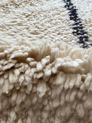 Load image into Gallery viewer, Black and white rug - Hand woven Rug - All Wool Berber Rug - Rugs in Australia - Bajjaad Rug - Hund Woven Rug - Antique berber rug