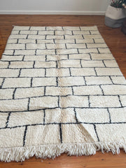 Load image into Gallery viewer, Black and White Checkered Rug - Patterned Living Room - Checkered Area Rug - Checkerboard Rug - Floor rug - Soft Colored Rug - Flatweave Rug