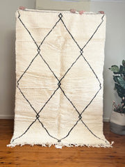 Load image into Gallery viewer, Moroccan Rug - Hand Knotted - Beni Ourain Rug - Custom Size Rug - Berber Rug - Handmade Wool Rug - Moroccan Plain Rug - Contemporary Rug