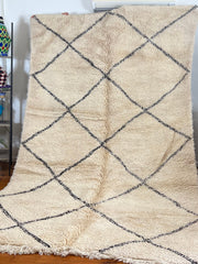 Load image into Gallery viewer, Black and white rug - Hand woven Rug - All Wool Berber Rug - Rugs in Australia - Bajjaad Rug - Hund Woven Rug - Antique berber rug