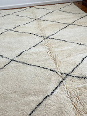 Load image into Gallery viewer, Beni ourain rug - Moroccan Berber rug - rug in Australia - soft rug - Wool rug - Hand woven rug - All wool Berber rug - Solid rug