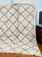 Load image into Gallery viewer, Moroccan Berber Rug - Custom Handmade Rug - Berber White And Black Carpet - Long Berber Carpet In Stock - Tribal Wool Rug