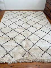 Load image into Gallery viewer, Moroccan Berber Rug - Custom Handmade Rug - Berber White And Black Carpet - Long Berber Carpet In Stock - Tribal Wool Rug