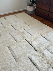 Load image into Gallery viewer, Luxury Wool Rug, Large Rug, Moroccan Rug, Cross Pattern Living Room Rug, Berber Rug, Fluffy High Pile Runner, Black White Rug