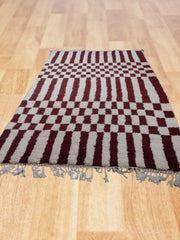 Load image into Gallery viewer, handmade Moroccan rugs, Moroccan artisanal rugs, vintage Berber rugs