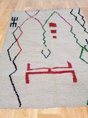 Load image into Gallery viewer, Second hand Moroccan carpets, Grooved Rug, colored carpet, Custom made Rug