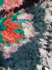 Load image into Gallery viewer, Moroccan home furniture, Berber boucherouite rugs, bohemian area carpet, Boucherouite old