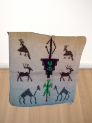 Load image into Gallery viewer, artistic rugs - Boucherouite rugs - Moroccan Rug - Home art Living Room Rug - Berber Style Rug - Genuine Lamb Wool - Black White Rug - AUALIRUG
