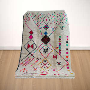 Enchanting Threads, Artisanal Treasures, Handcrafted Moroccan Magic Rug - AUALIRUG