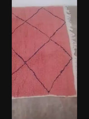 Load and play video in Gallery viewer, Faded Rug - Red rug - Authentic Rug - living room rug - Monochrome Deisgn Interior - Soft Rug - Geometric Runner - Plain rug - Chic Carpet
