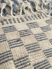 Load image into Gallery viewer, Antique Rug - Moroccan Rug - Chic Rug - Black and White Australia Rug - USA Rug New York Rug - Rug in Australia - Handmade Rug - Floor Rug
