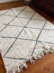 Load image into Gallery viewer, Moroccan Rug Hand Knotted - Beni Ourain Rug - All Wool Berber Rug - Custom Rug - Handmade Rug - White &amp; Black Area Rug - Genuine Lamb Wool
