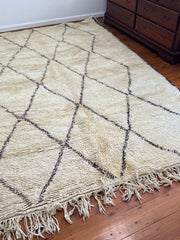 Load image into Gallery viewer, Decorative Rug - Black and White Rug - Wool Rug Handmade by Berber Women - Modern Rug - Home Art Living Room Rug - Authentic Rug - Chic Rug
