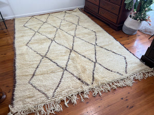 Decorative Rug - Black and White Rug - Wool Rug Handmade by Berber Women - Modern Rug - Home Art Living Room Rug - Authentic Rug - Chic Rug