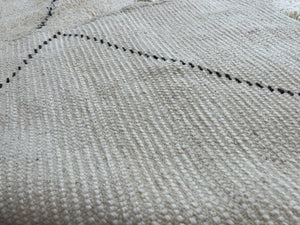 Traditional Moroccan Rug - Moroccan Rug - Black and White Rug - Peach Rug - Wool Carpet - Checkerboard Rug - Pakistani Rug Gift Rug