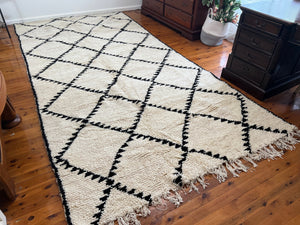 Old Rug - Longue Area Rug - Handmade Rug - soft Rug - Black and white Rug - Authentic Rug - Berber rug - Old rug - Floor rug
