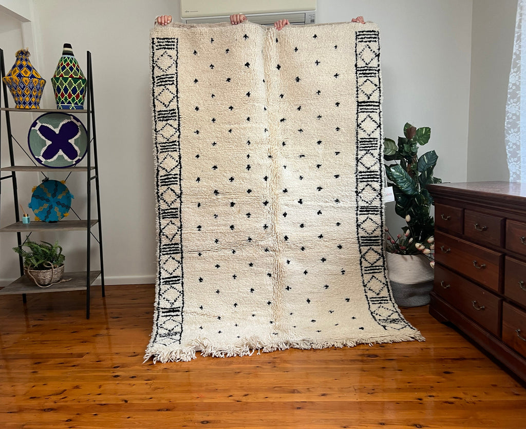 Handmade Moroccan Rug - Contemporary Abstract Rug - Rug Dots Moroccan ...