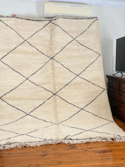 Load image into Gallery viewer, Antique Rug - Authentic Rug - Handmade Wool Rug - Oriental Design - Farmhouse Rug - Hand Knotted Rug- Black and White Carpet - Modern design
