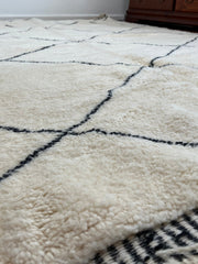 Load image into Gallery viewer, Antique Rug - Authentic Rug - Handmade Wool Rug - Oriental Design - Farmhouse Rug - Hand Knotted Rug- Black and White Carpet - Modern design
