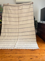 Load image into Gallery viewer, Hand Woven Blanket - Handmade Blanket - Moroccan Carpet With Attractive design - Carpet Handmade by Berber Women - Modern Rug - Antique Rug
