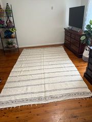 Load image into Gallery viewer, Hand Woven Blanket - Handmade Blanket - Moroccan Carpet With Attractive design - Carpet Handmade by Berber Women - Modern Rug - Antique Rug
