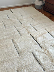 Load image into Gallery viewer, Luxury Wool Rug, Large Rug, Moroccan Rug, Cross Pattern Living Room Rug, Berber  Rug, Fluffy High Pile Runner, Black White Rug
