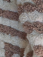 Load image into Gallery viewer, Woven Fringe Runner, Traditional Pink Diamond Rug, Sheep Wool Rug, Wool Carpet Australia, Modern Rug, Colorful Rug, Rug in America
