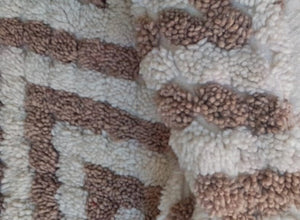 Woven Fringe Runner, Traditional Pink Diamond Rug, Sheep Wool Rug, Wool Carpet Australia, Modern Rug, Colorful Rug, Rug in America