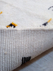 Load image into Gallery viewer, ethnic rug, white kilim, Beni Ourain colorful, Moroccan ivory rug, Custom sized rug
