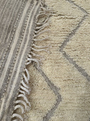 Load image into Gallery viewer, custom handmade moroccan rug  ,wool rug ,authentic rug ,area rug ,berber carpet ,tapis marocain ,tapis berbere
