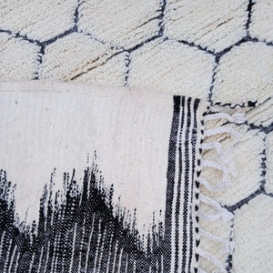 handmade wool rugs, rugs trends 2023, White rug Moroccan, White area rug