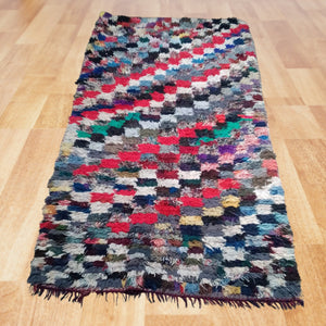 Textile Artistry: Handmade Bouchouite Kilim Rug - Geometric Patterns, Boho Home Decor